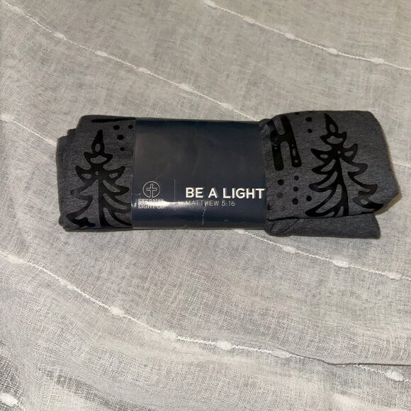 Faith Over Fear, Unisex short sleeve SMALL NWT Eternal Light Gildan T-Shirt - Picture 3 of 6